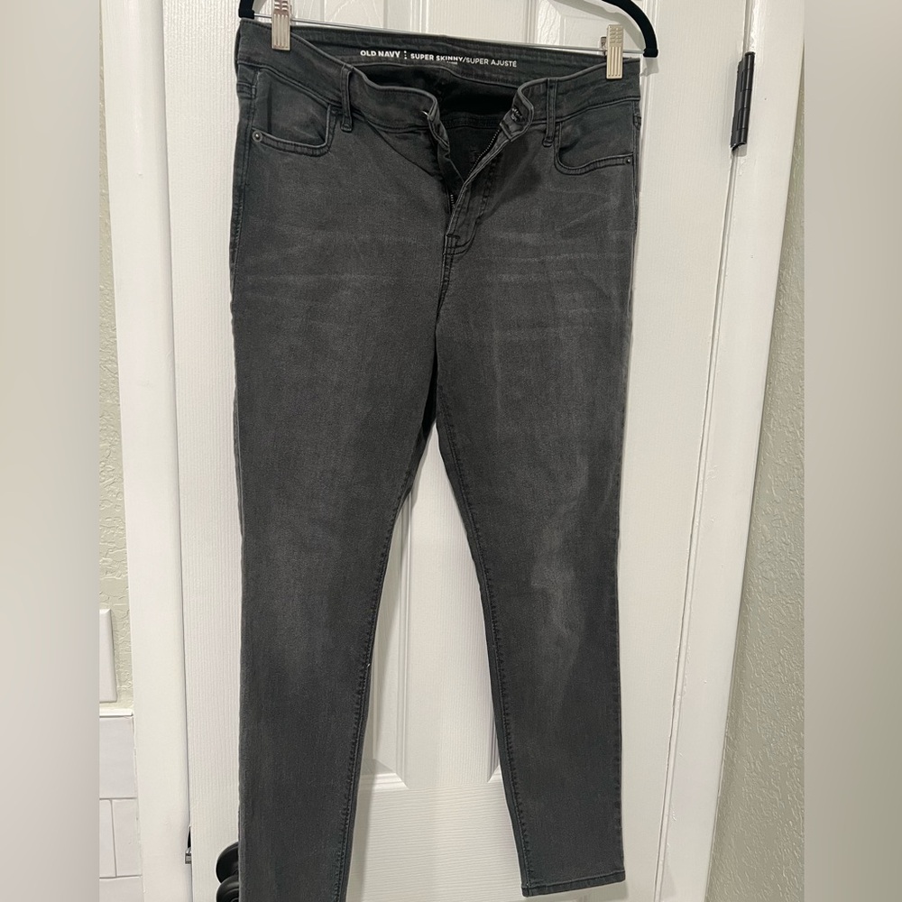 Old Navy - Super skinny mid rise charcoal jeans